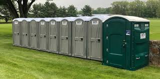 Best Portable Toilet Rental for Emergency Services  in Colonial Heights, VA